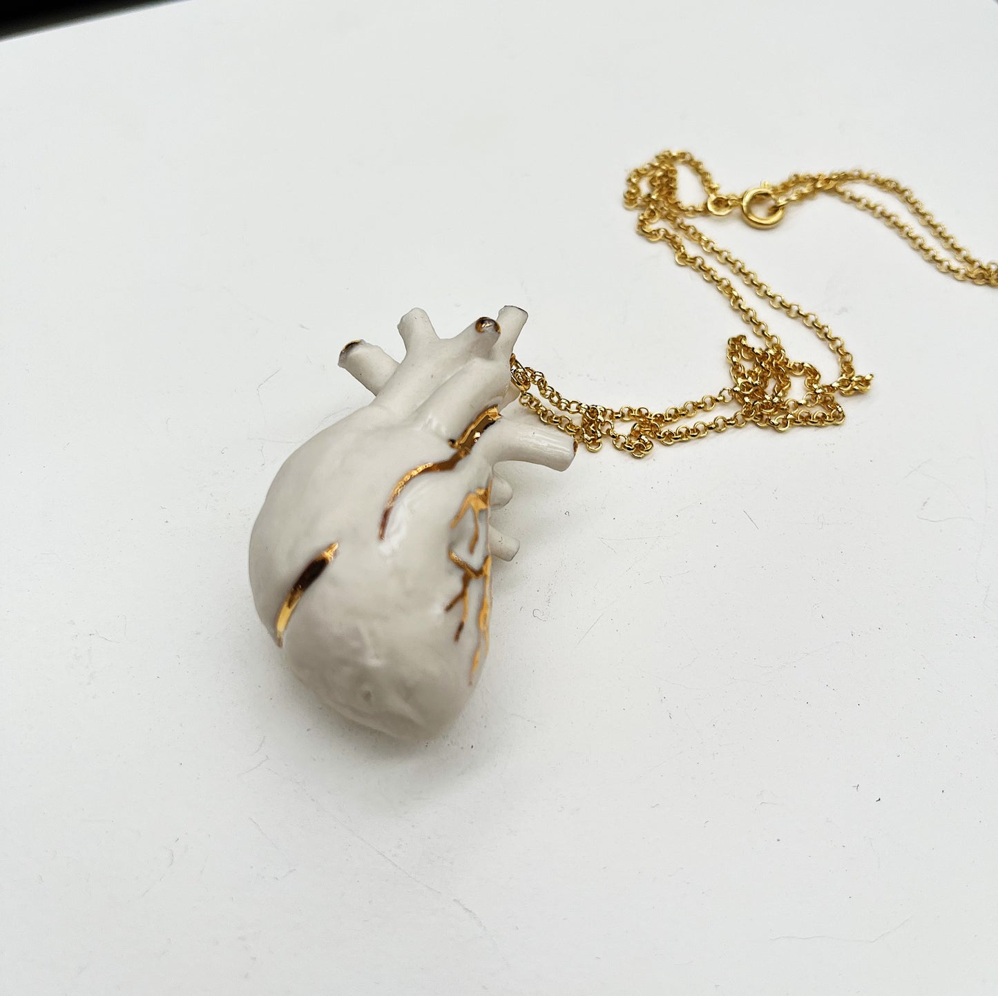 Collar órgano corazón
