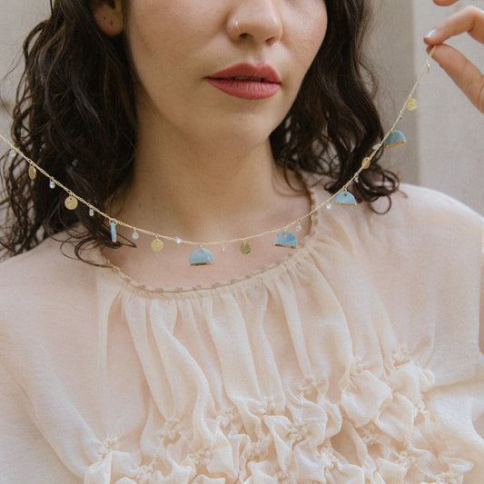 Collar medialuna